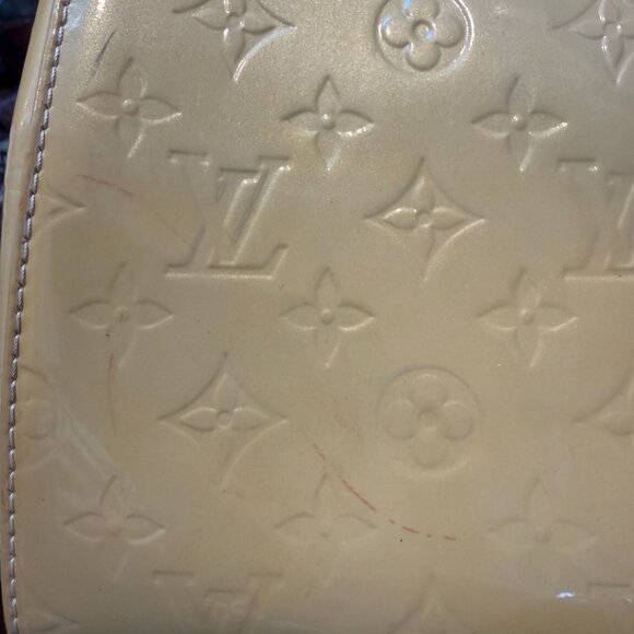 Louis Vuitton Brea MM Hand Bag Purse Citrine Yellow Vernis COA Incl - Picture 16 of 16